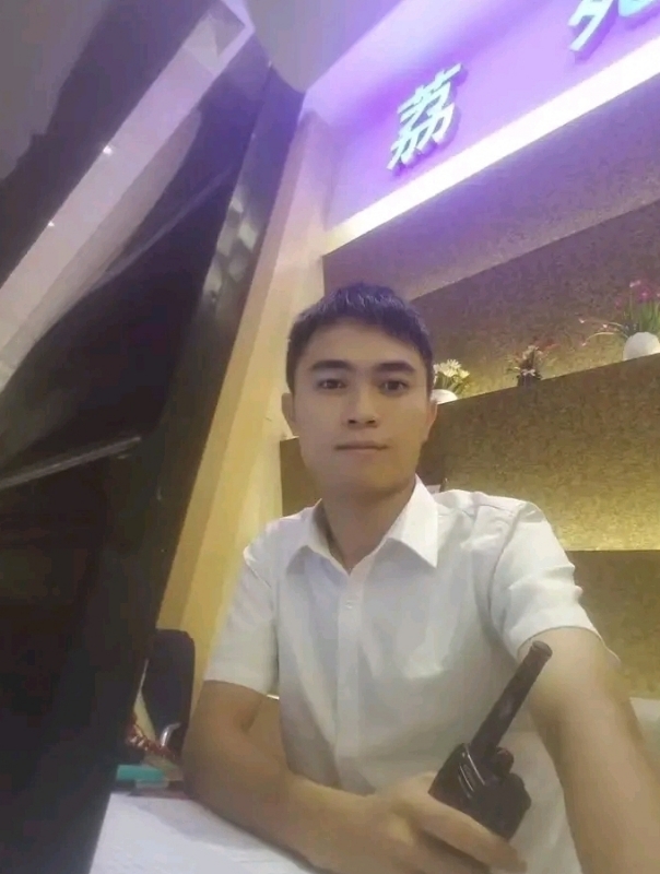 小叶的第二张照片--阳江相亲服务中心