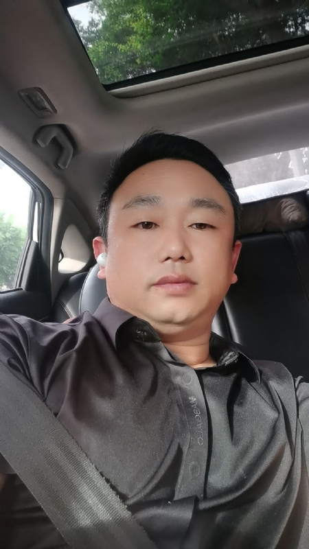 老烽的第一张照片--阳江相亲服务中心